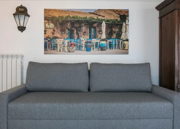 Oda ve Kahvaltı Corte Del Merlo Palermo
